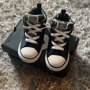 Boys converse sneakers